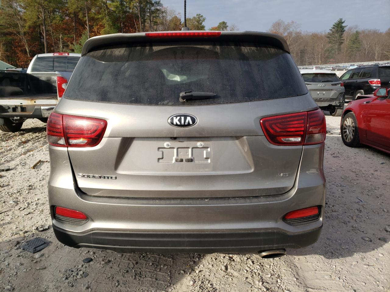 2019 KIA Sorento VIN 5XYPGDA54KG475742 Copart auction photo, front end / undercarriage damage thumbnail 6