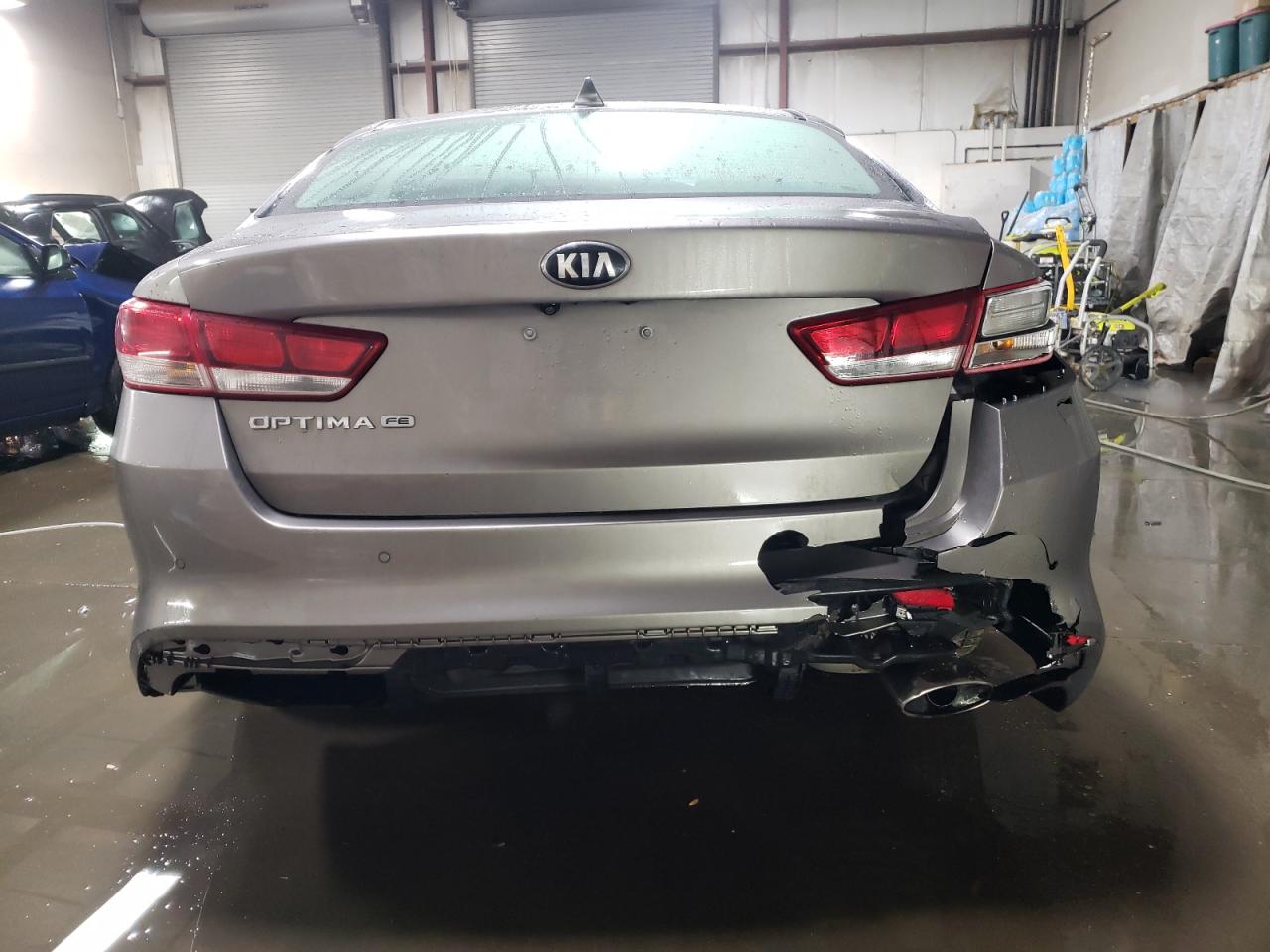 2018 KIA Optima VIN 5XXGT4L33JG264123 Copart auction photo, front end / rear end damage thumbnail 6