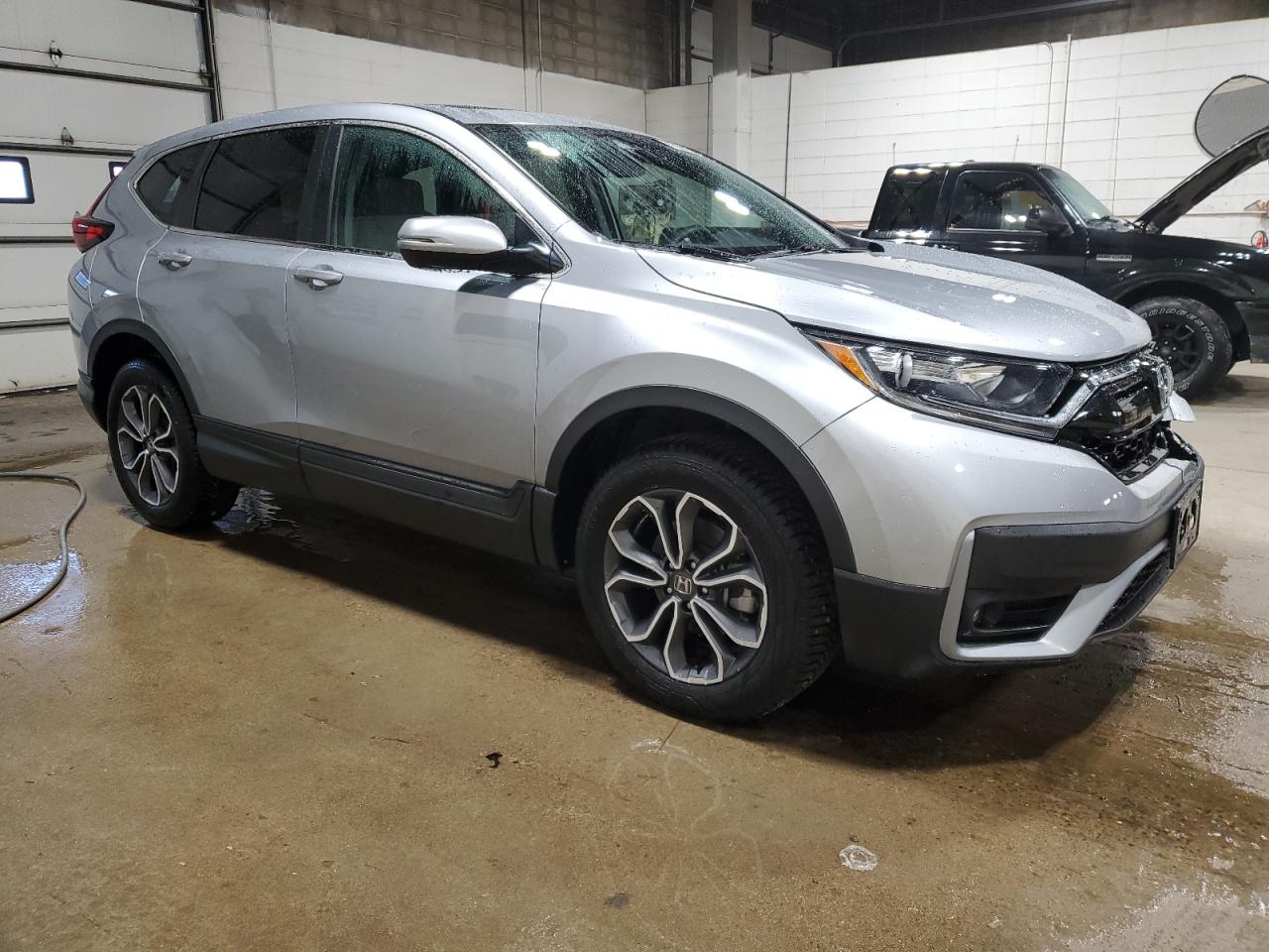 2022 Honda CR-V VIN 7FARW2H5XNE005558 Copart auction photo, front end damage thumbnail 4