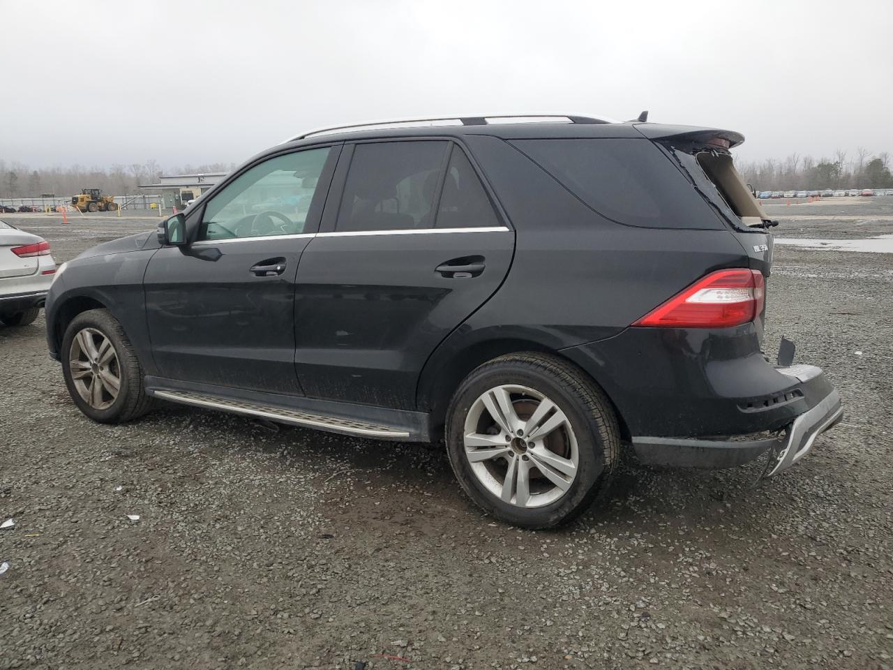 2014 Mercedes-Benz M-klasse VIN 4JGDA5HB4EA324681 Copart auction photo, rear end damage thumbnail 2