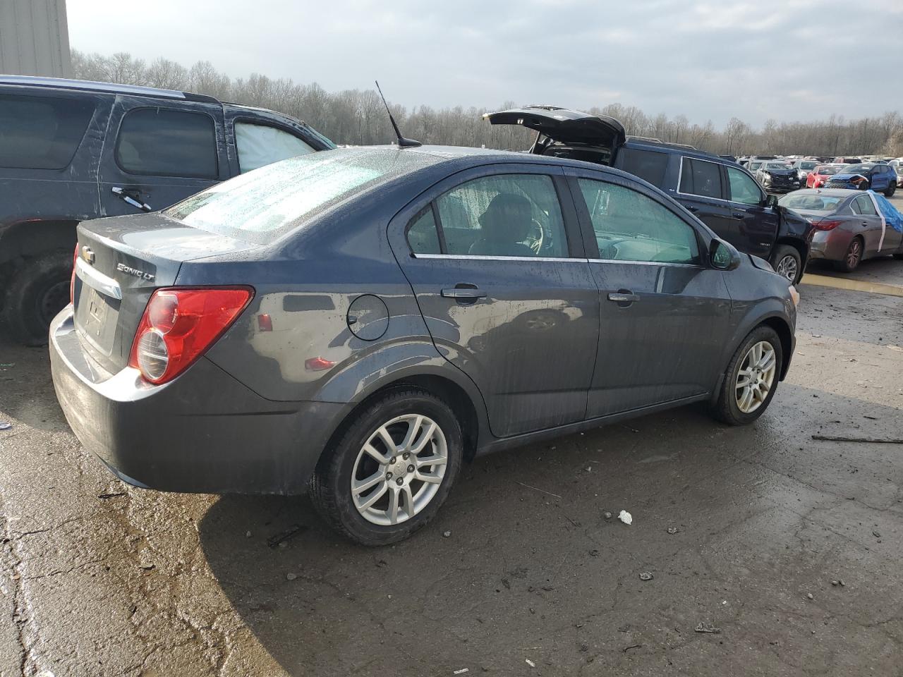 2013 Chevrolet Sonic VIN 1G1JC5SG1D4128290 Copart auction photo, front end damage thumbnail 3