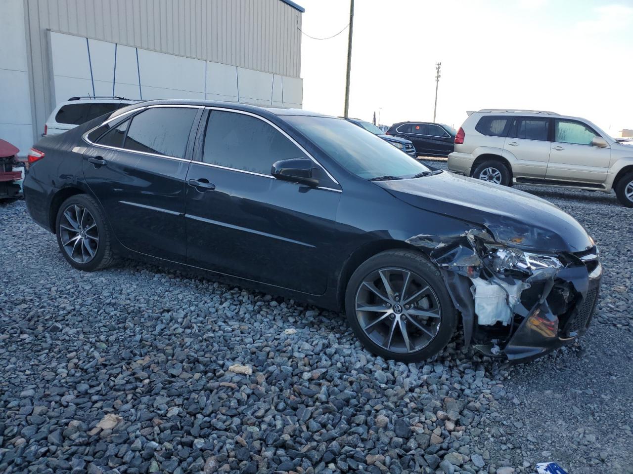 2016 Toyota Camry VIN 4T1BF1FK2GU566178 Copart auction photo, front end / minor dent/scratches damage thumbnail 4