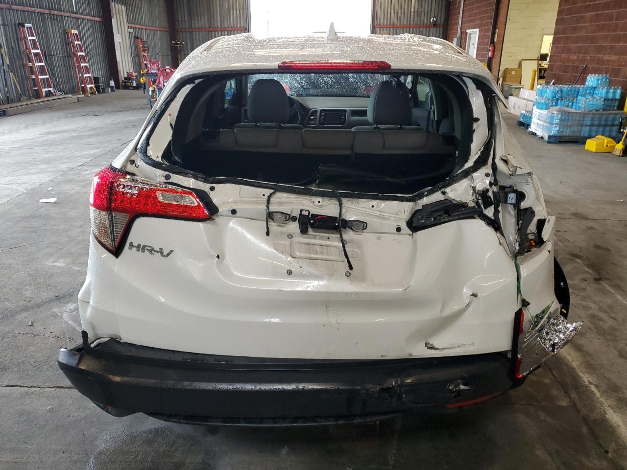 2022 Honda HR-V VIN 3CZRU5H31NM720834 Copart auction photo, rear end damage thumbnail 6