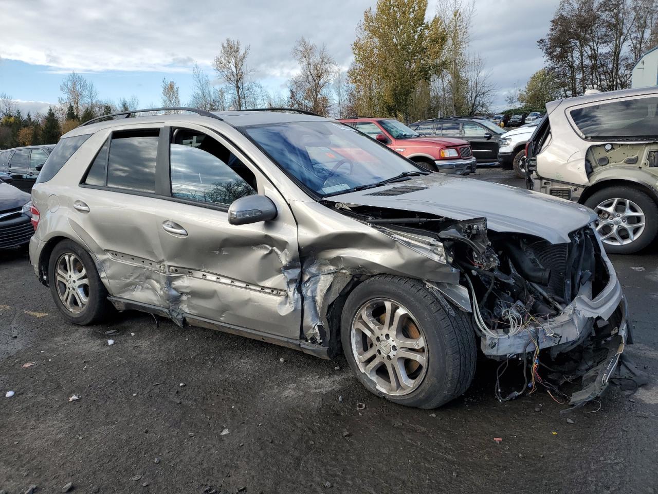 2006 Mercedes-Benz M-klasse VIN 4JGBB75E86A143308 Copart auction photo, all over damage thumbnail 4