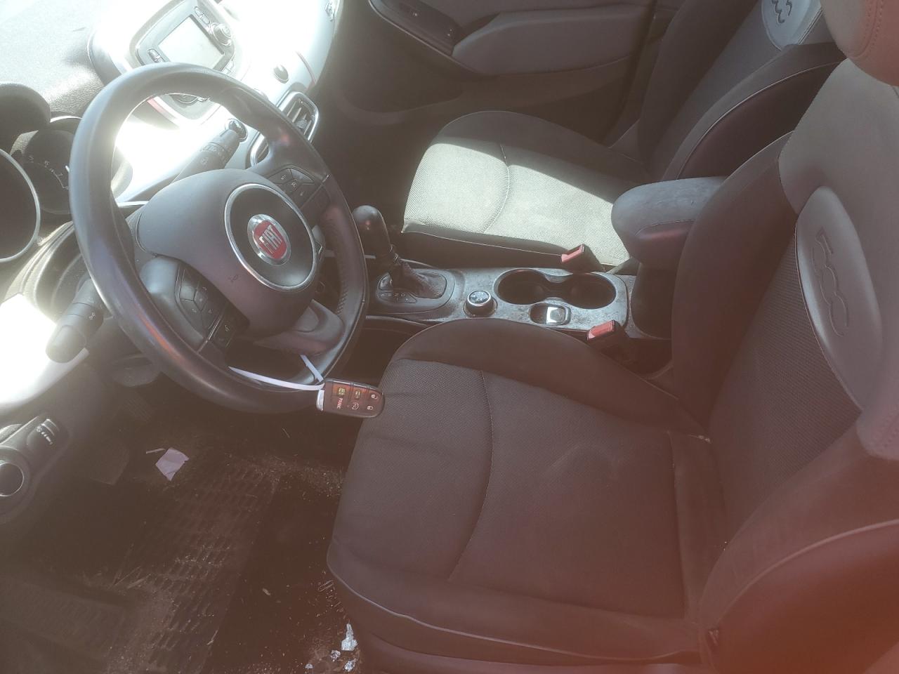 2016 Fiat 500 VIN ZFBCFXBT1GP396052 Copart auction photo, side / minor dent/scratches damage thumbnail 7