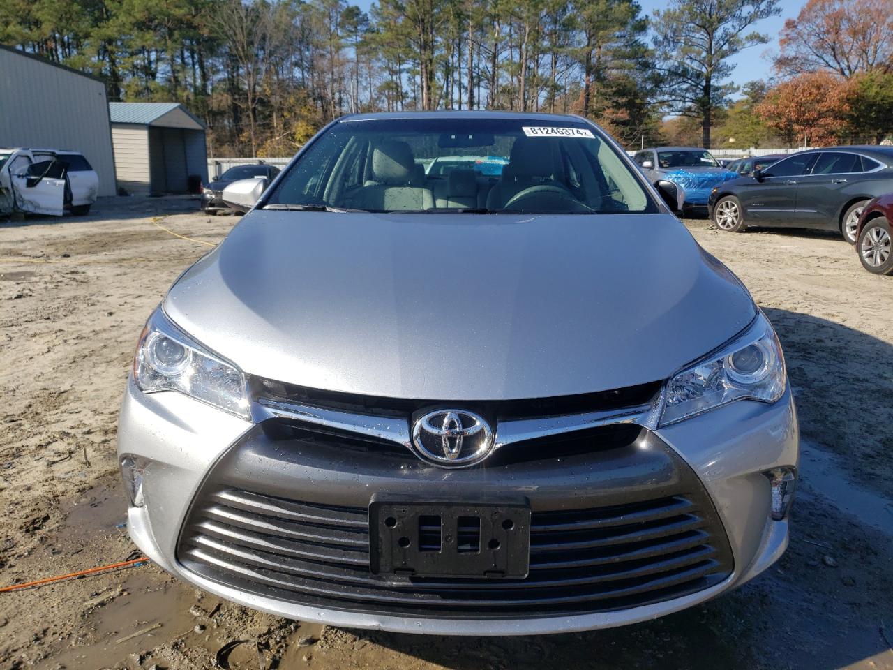2015 Toyota Camry VIN 4T4BF1FK1FR455352 Copart auction photo, side / rear end damage thumbnail 5
