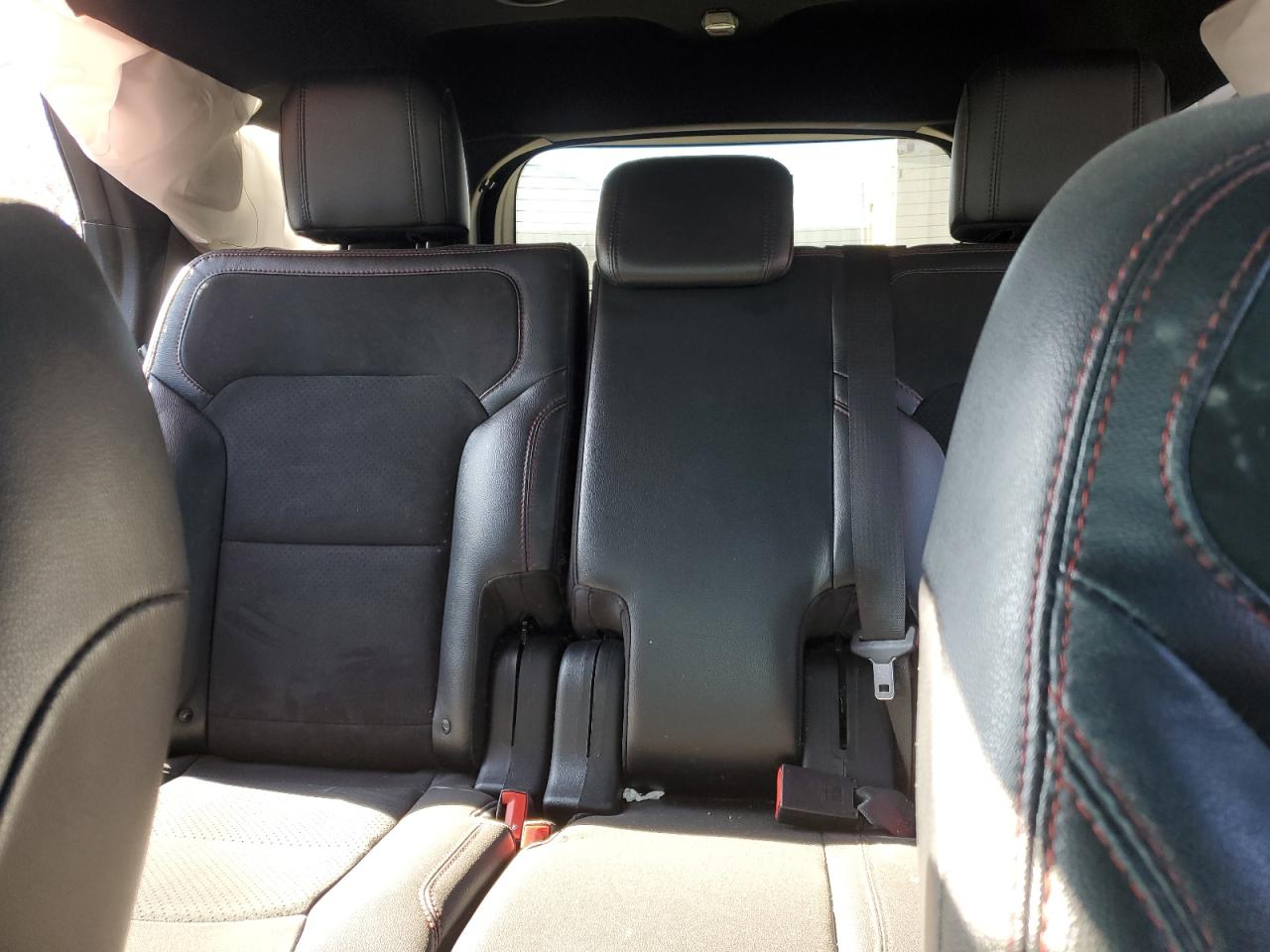 2019 Ford Explorer VIN 1FM5K7D81KGB39049 Copart auction photo, side / front end damage thumbnail 10