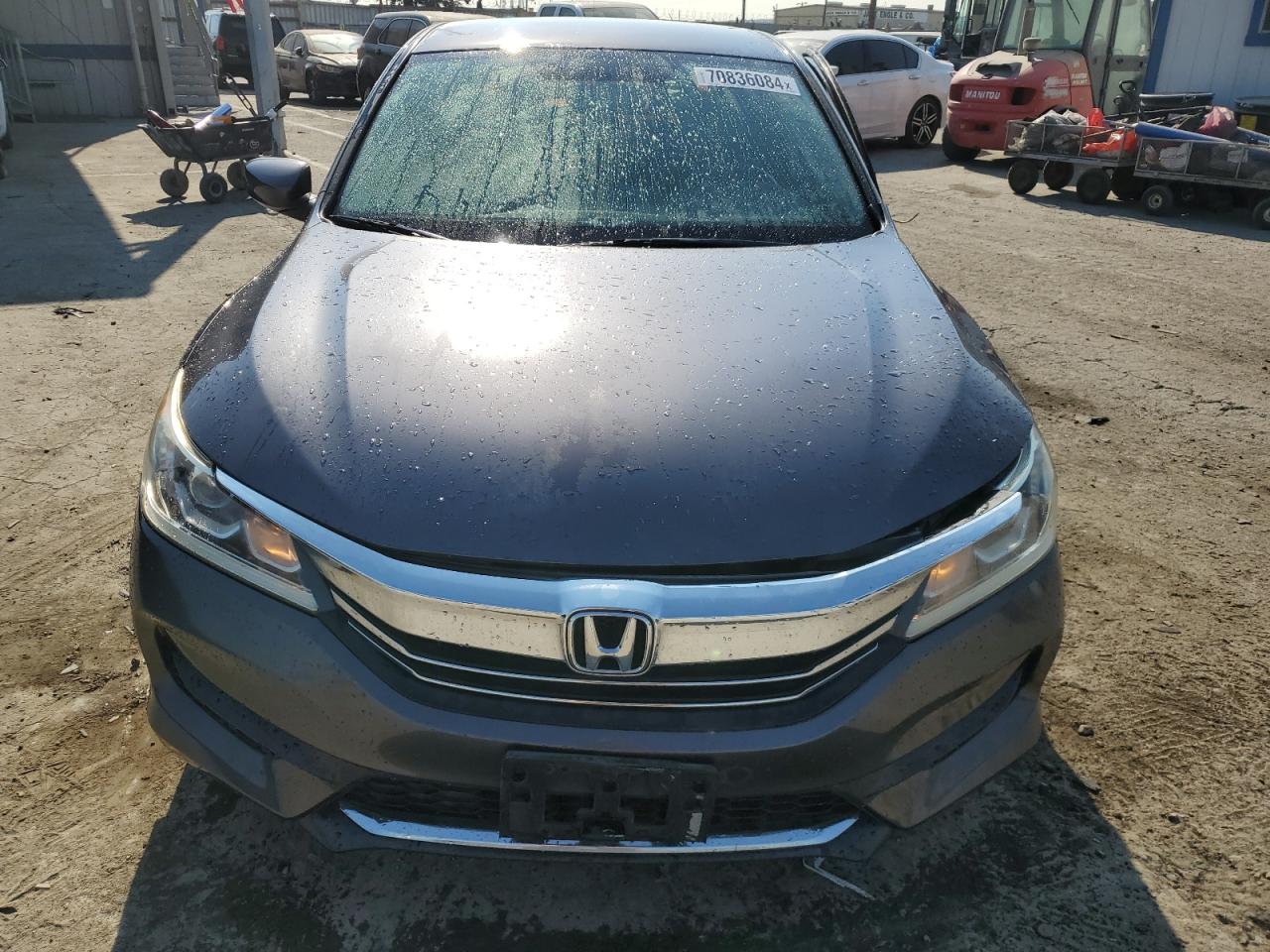 2017 Honda Accord VIN 1HGCR2F37HA218802 Copart auction photo, front end / side damage thumbnail 5
