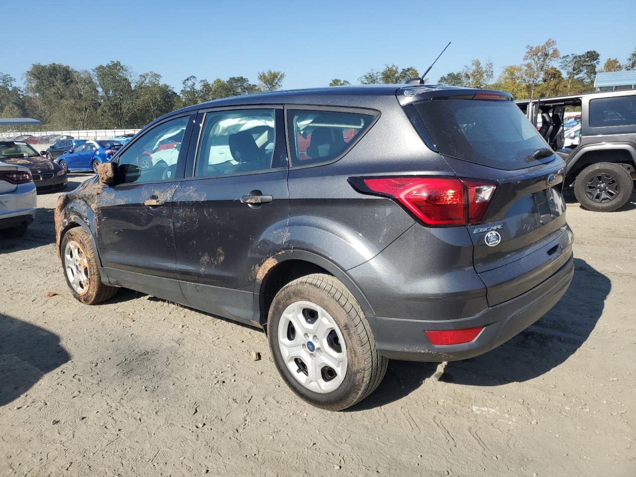 2019 Ford Escape VIN 1FMCU0F71KUA11439 Copart auction photo, side damage thumbnail 2