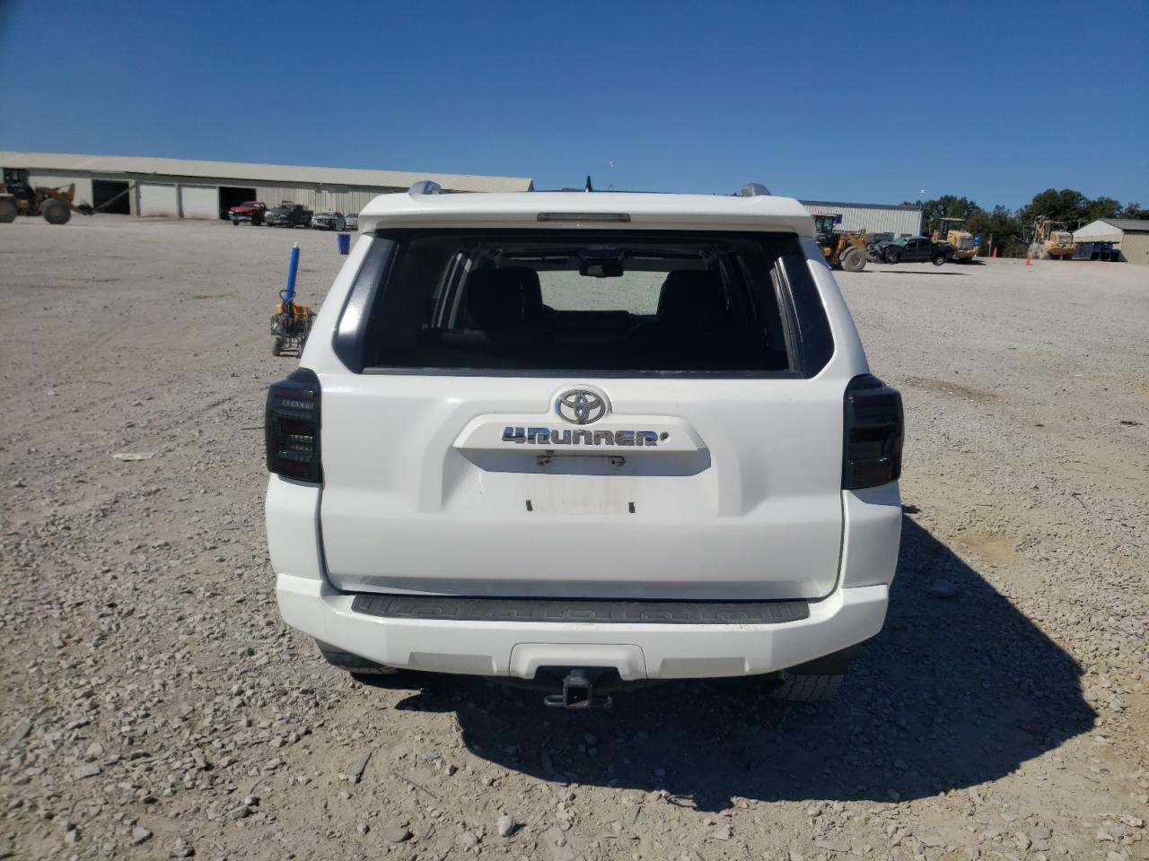 2017 Toyota 4Runner VIN JTEBU5JR1H5440830 Copart auction photo, front end / undercarriage damage thumbnail 6