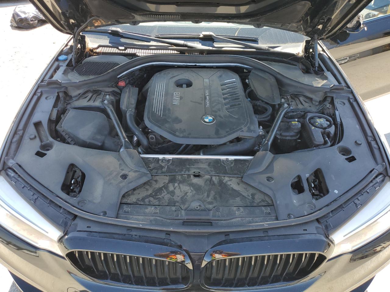 2017 BMW 5er VIN WBAJE5C33HG915742 Copart auction photo, side damage thumbnail 11