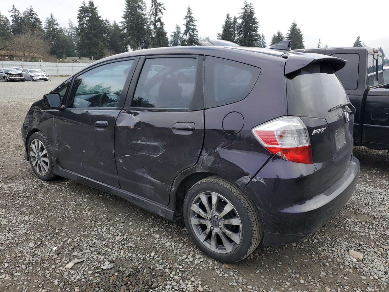 2013 Honda Fit VIN JHMGE8H53DC019532 Copart auction photo, all over damage thumbnail 2