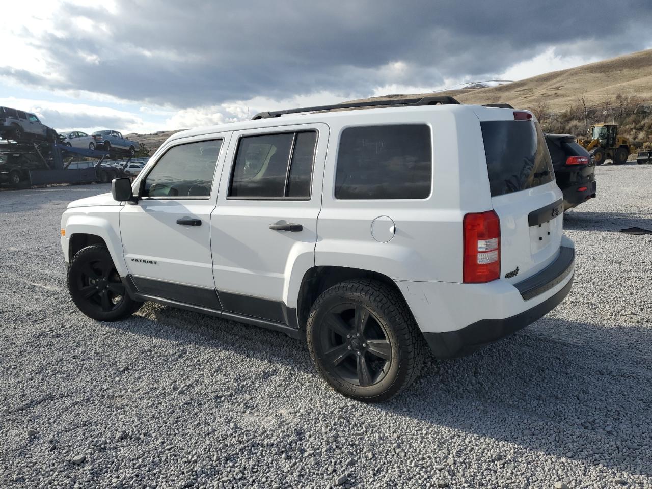 2015 Jeep Liberty (Patriot) VIN 1C4NJPBA3FD263909 Copart auction photo, undercarriage damage thumbnail 2