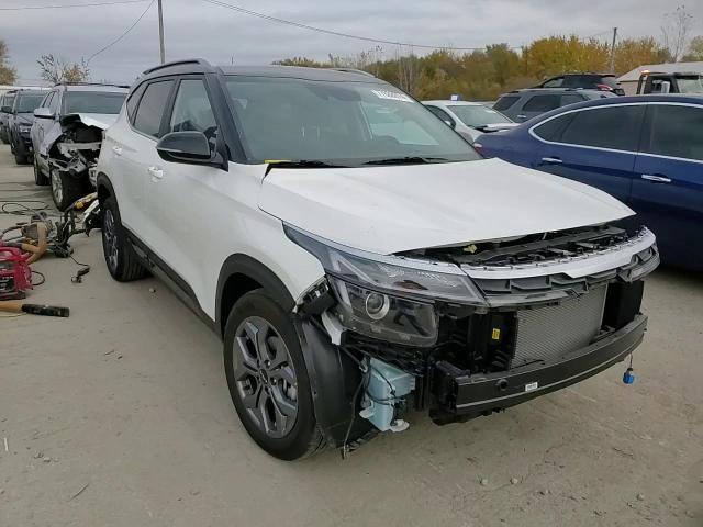 2024 KIA Seltos VIN KNDEU2AA9R7565493 Copart auction photo, front end / side damage thumbnail 15