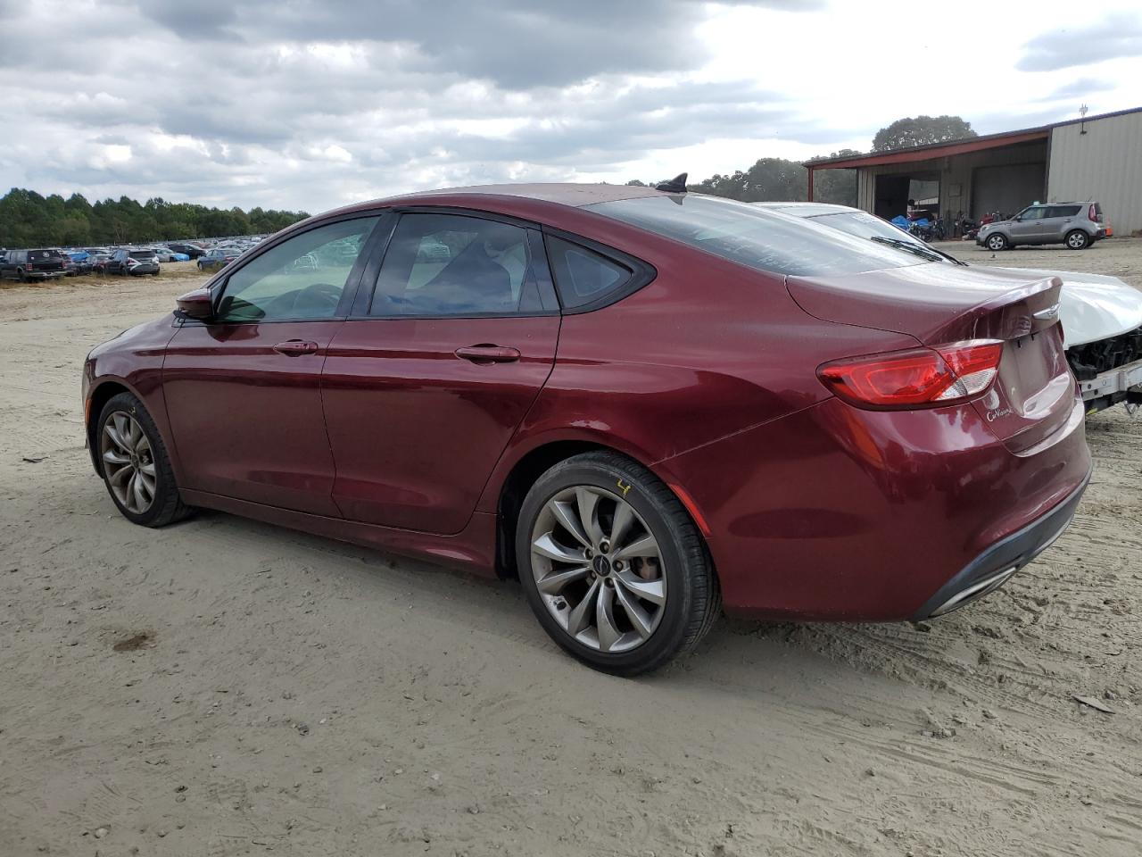 2016 Chrysler 200 VIN 1C3CCCBG5GN100242 Copart auction photo, front end / side damage thumbnail 2