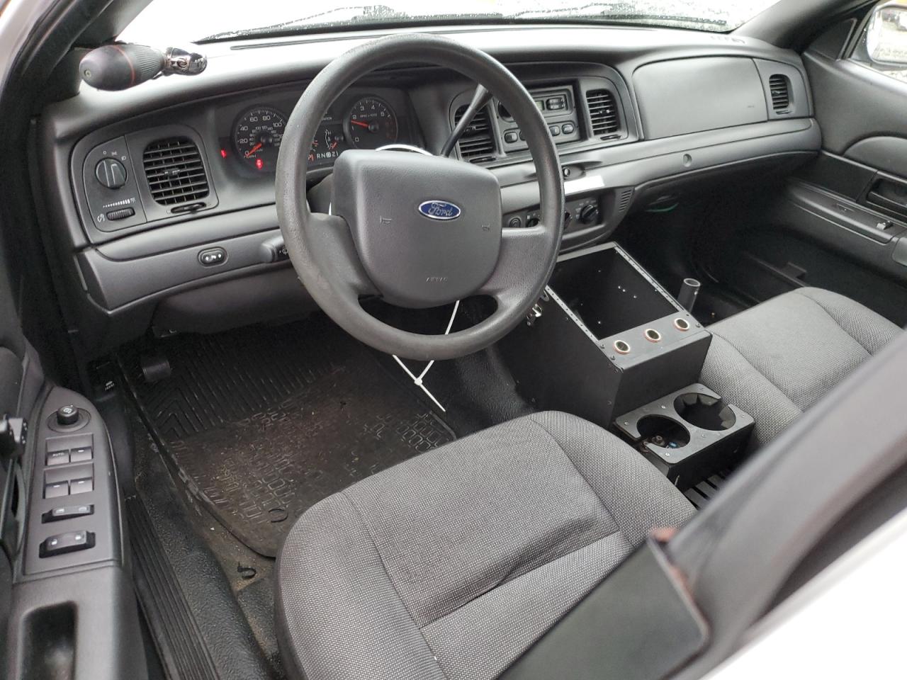 2011 Ford Crown Victoria VIN 2FABP7BV9BX175752 Copart auction photo, side / minor dent/scratches damage thumbnail 8