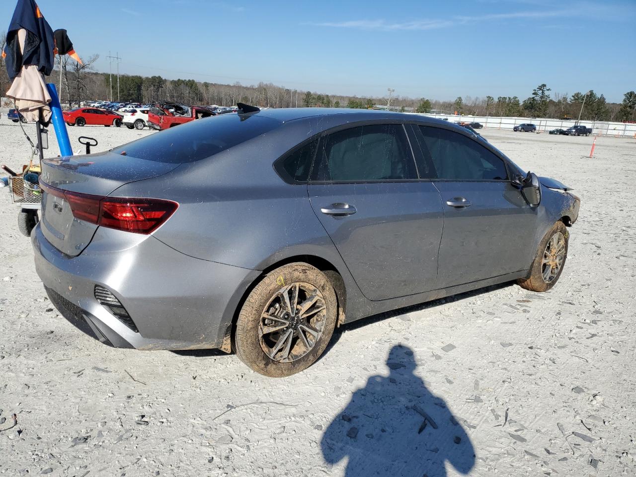2024 KIA Forte VIN 3KPF24AD7RE813885 Copart auction photo, all over damage thumbnail 3