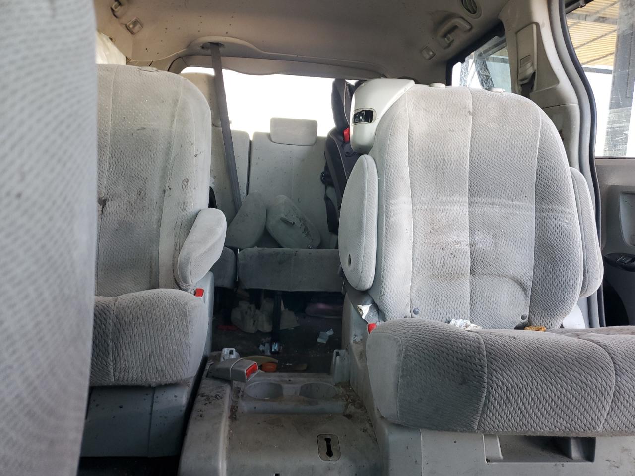 2013 Toyota Sienna VIN 5TDKK3DC3DS386621 Copart auction photo, side damage thumbnail 10