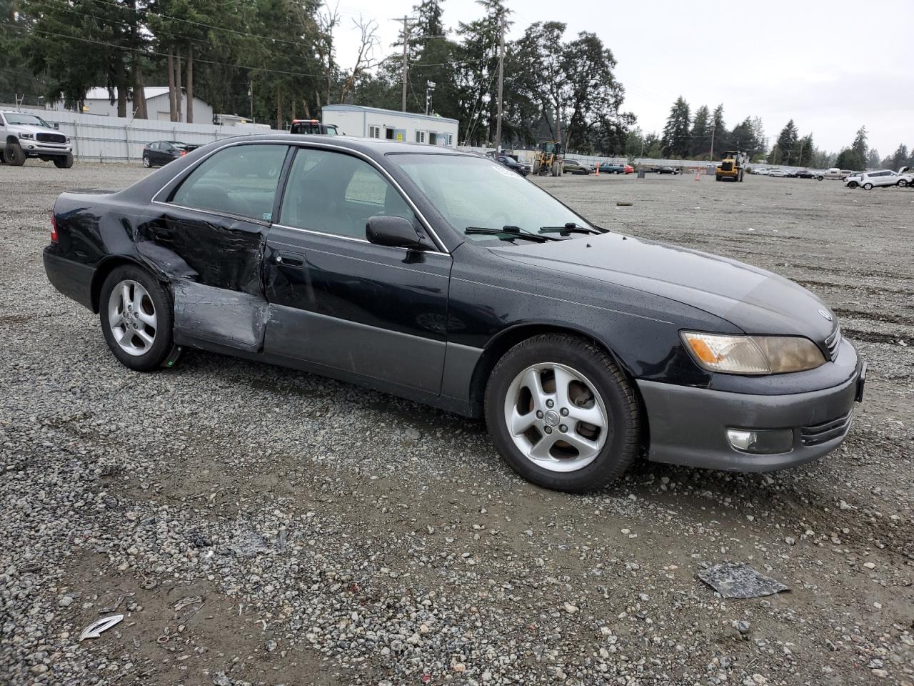 2001 Lexus ES VIN JT8BF28GX10297928 Copart auction photo, side damage thumbnail 4