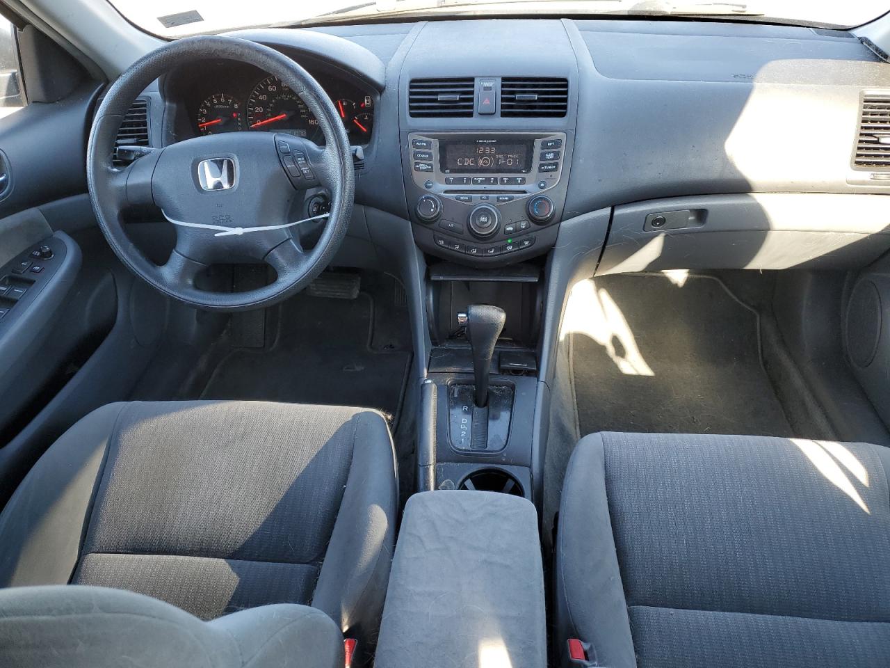 2005 Honda Accord VIN 1HGCM56435A100993 Copart auction photo, front end / minor dent/scratches damage thumbnail 8