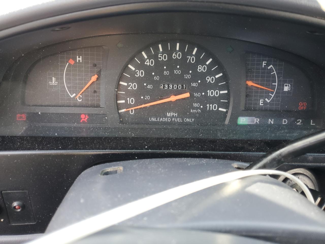 2000 Toyota Tacoma VIN 5TENL42N4YZ714352 Copart auction photo, front end damage thumbnail 9