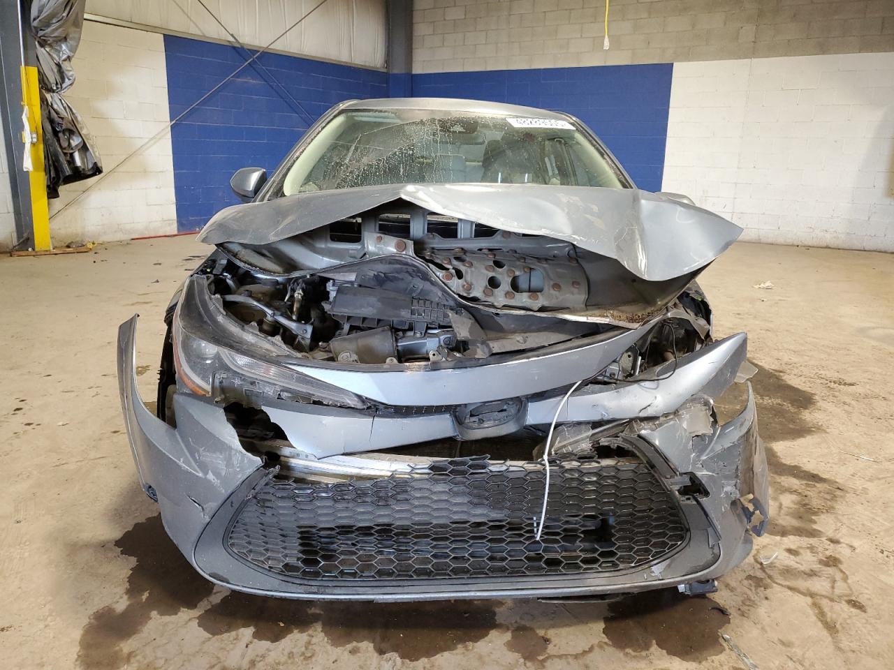2020 Toyota Corolla VIN JTDEPRAE3LJ090615 Copart auction photo, front end / rear end damage thumbnail 5
