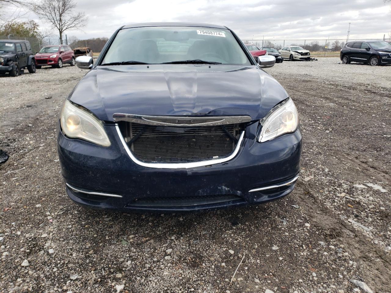2013 Chrysler 200 VIN 1C3CCBCG1DN539670 Copart auction photo, front end / minor dent/scratches damage thumbnail 5