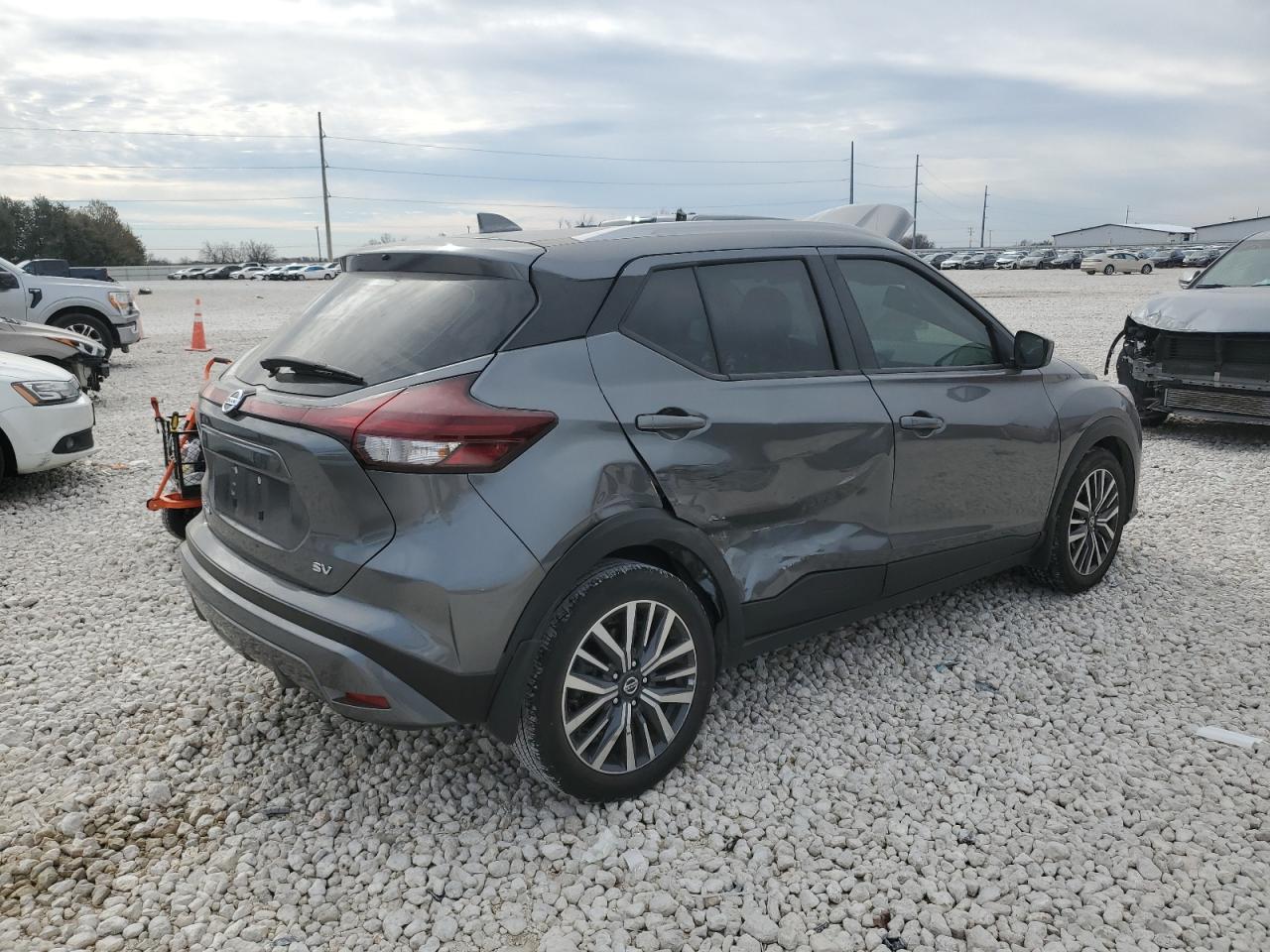 2021 Nissan Kicks VIN 3N1CP5CV3ML520654 Copart auction photo, side damage thumbnail 3