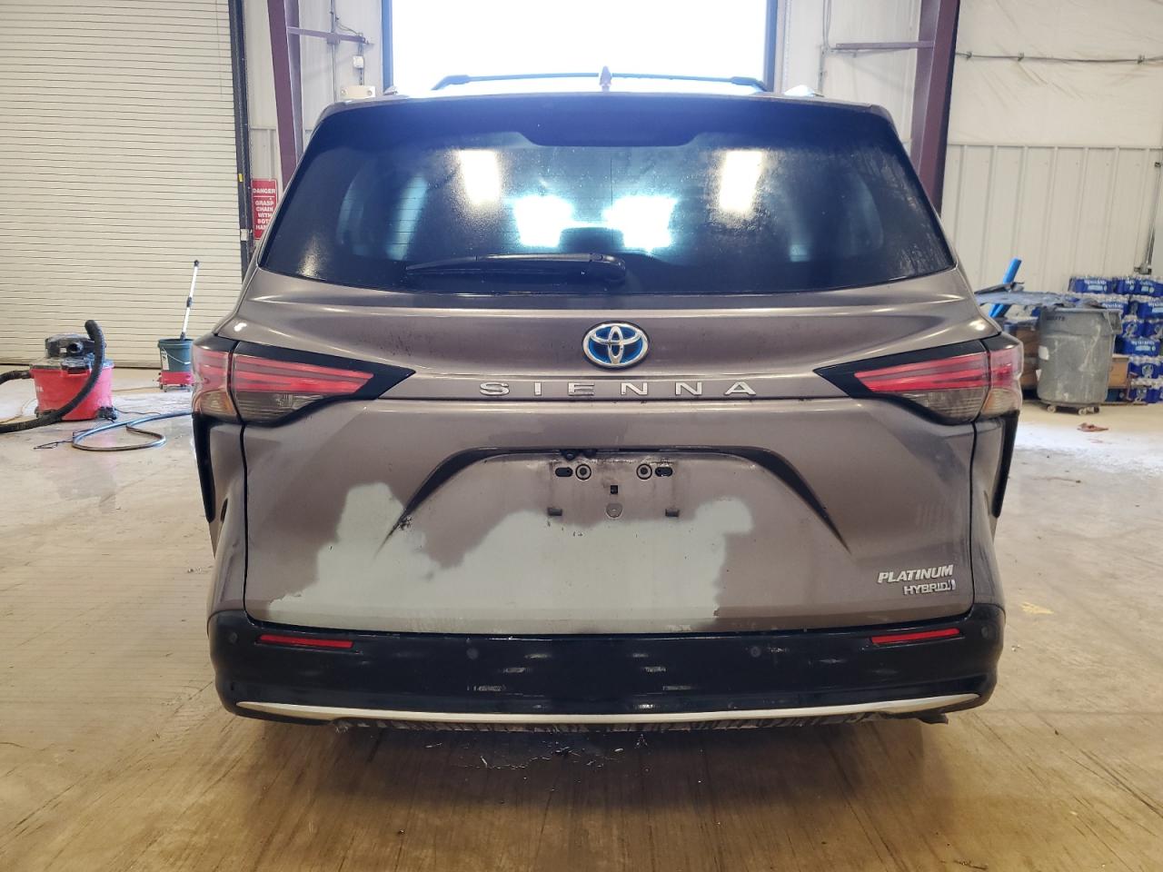 2021 Toyota Sienna VIN 5TDERKEC5MS070204 Copart auction photo, front end / undercarriage damage thumbnail 6
