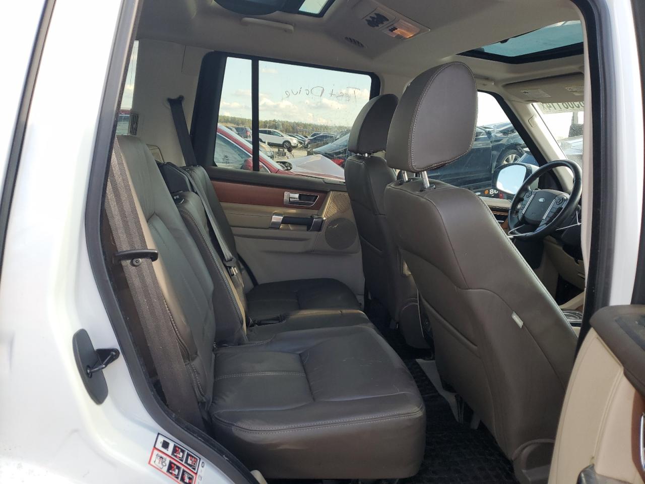 2015 Land Rover LR4 VIN SALAK2V62FA758263 Copart auction photo, water/flood damage thumbnail 11