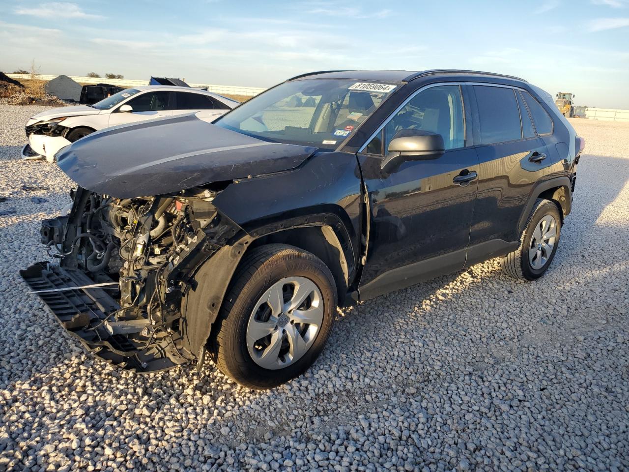 2021 Toyota RAV 4 VIN 2T3H1RFV8MC168642