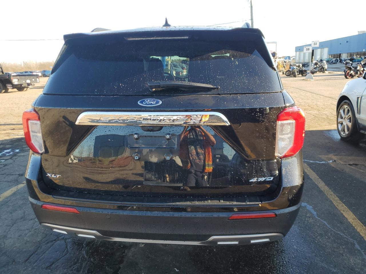 2023 Ford Explorer VIN 1FMSK8DH0PGC37103 Copart auction photo, front end damage thumbnail 6