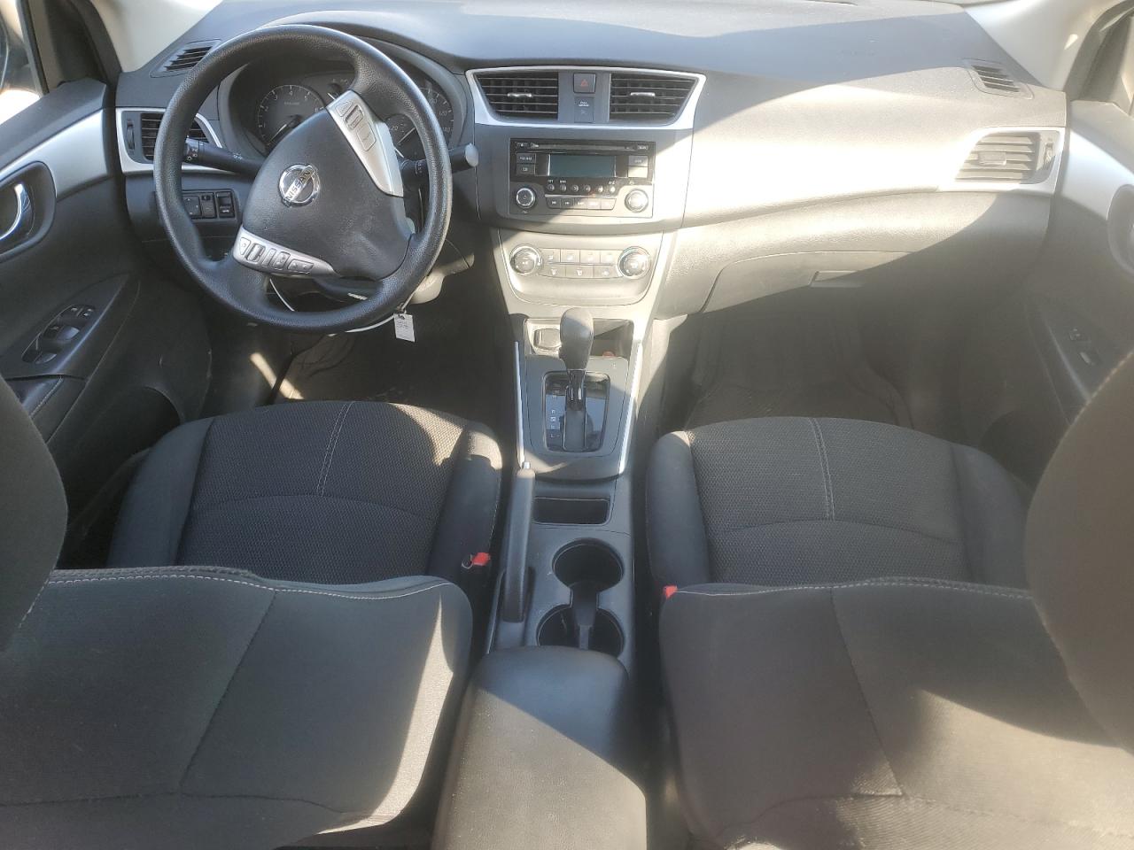 2016 Nissan Sentra VIN 3N1AB7AP6GY235007 Copart auction photo, front end / minor dent/scratches damage thumbnail 8