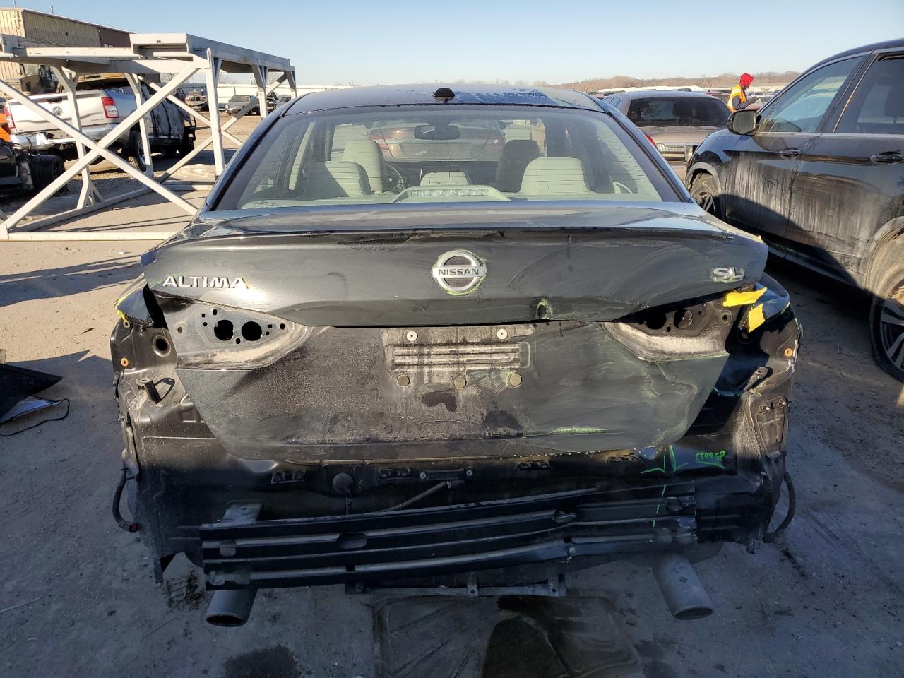 2019 Nissan Altima VIN 1N4BL4EV0KC126460 Copart auction photo, rear end damage thumbnail 6