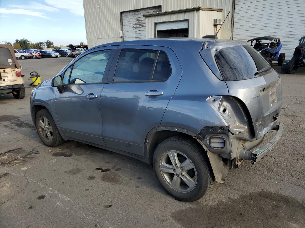 2020 Chevrolet Trax VIN 3GNCJKSB0LL262104 Copart auction photo, rear end damage thumbnail 2