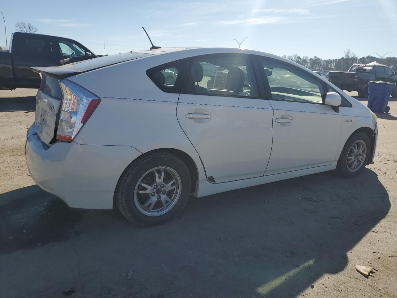 2010 Toyota Prius VIN JTDKN3DU0A0207336 Copart auction photo, front end / rear end damage thumbnail 3