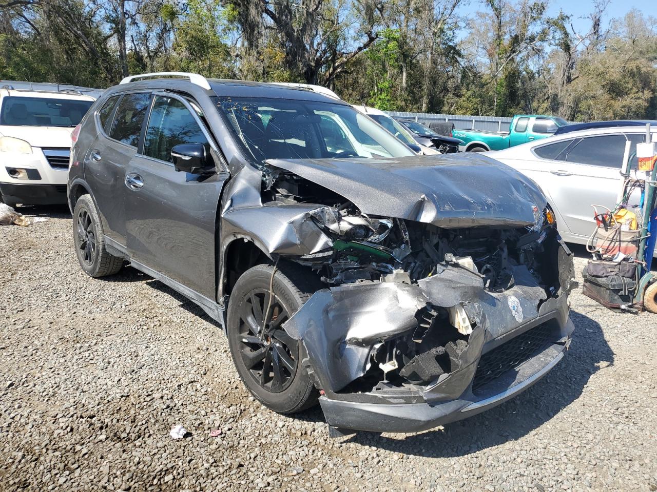 2015 Nissan Rogue VIN 5N1AT2MV6FC897616 Copart auction photo, front end damage thumbnail 4