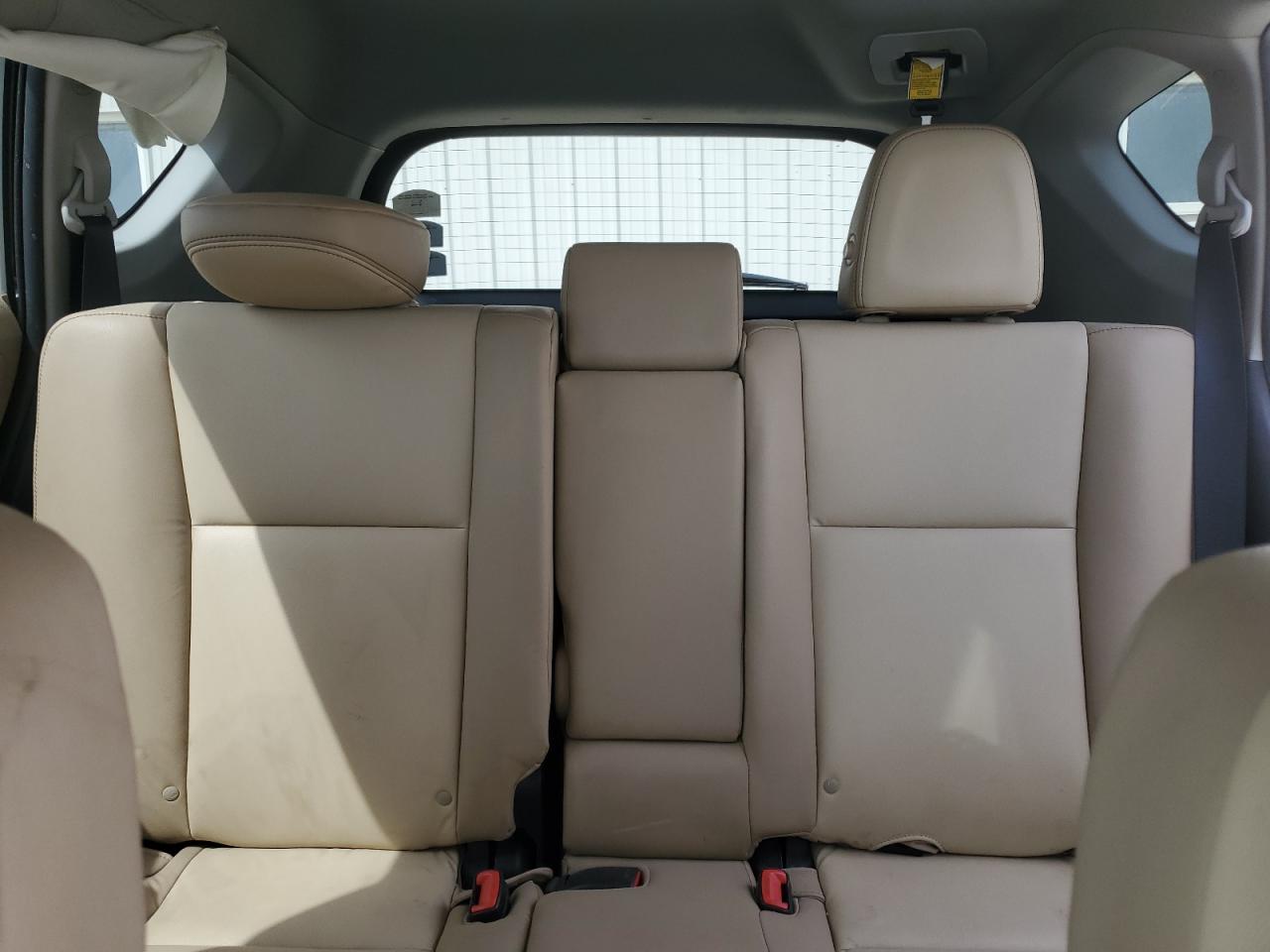 2013 Toyota RAV 4 VIN 2T3DFREV0DW111979 Copart auction photo, side / minor dent/scratches damage thumbnail 10
