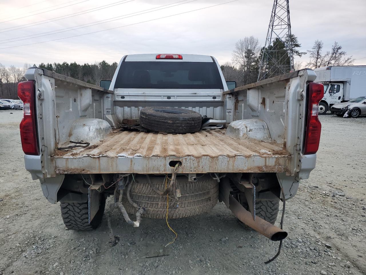 2020 Chevrolet Silverado VIN 1GC3WRE70LF285712 Copart auction photo, all over damage thumbnail 6