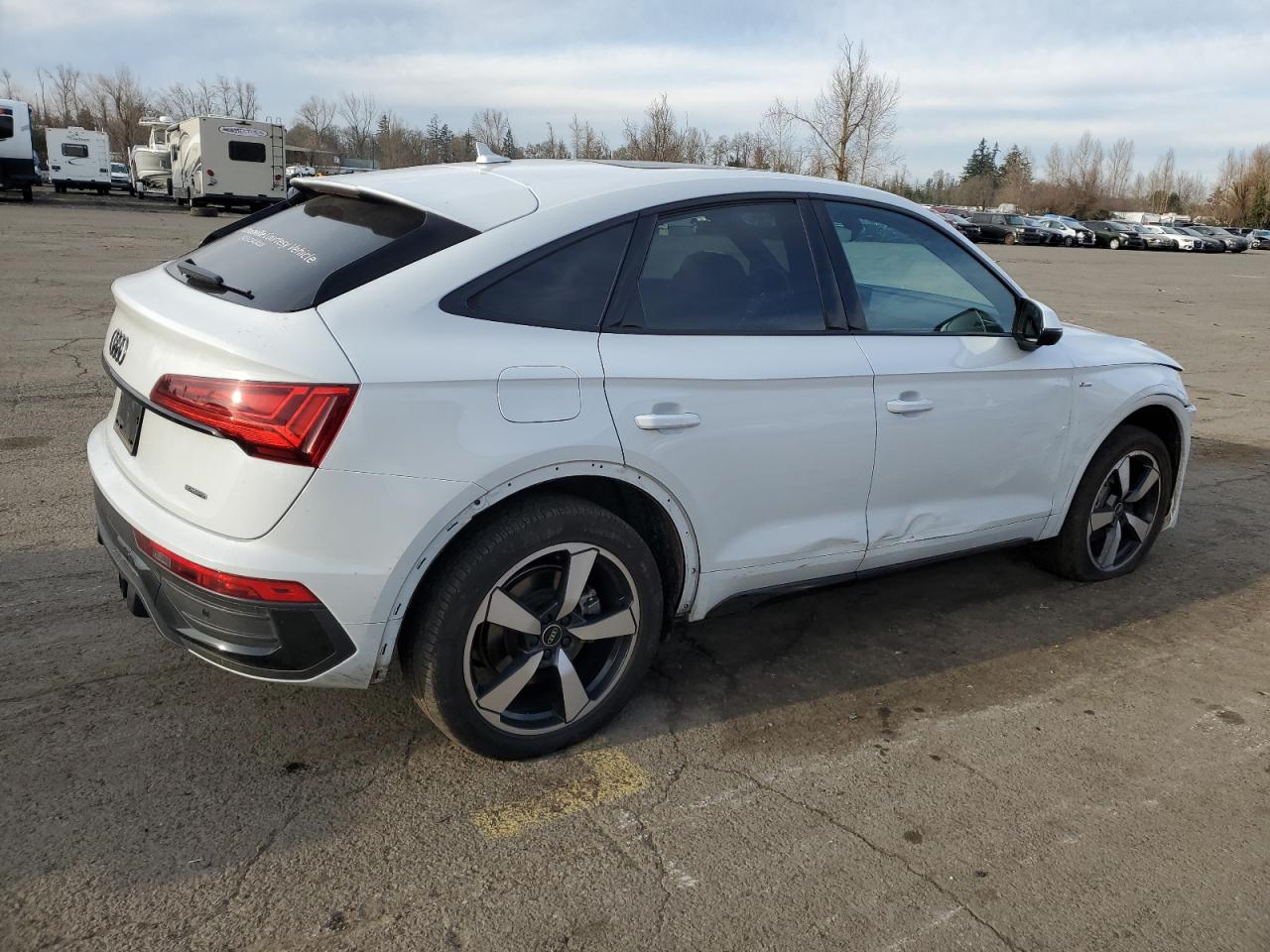 2023 Audi Q5 VIN WA15AAFY6P2138916 Copart auction photo, front end damage thumbnail 3