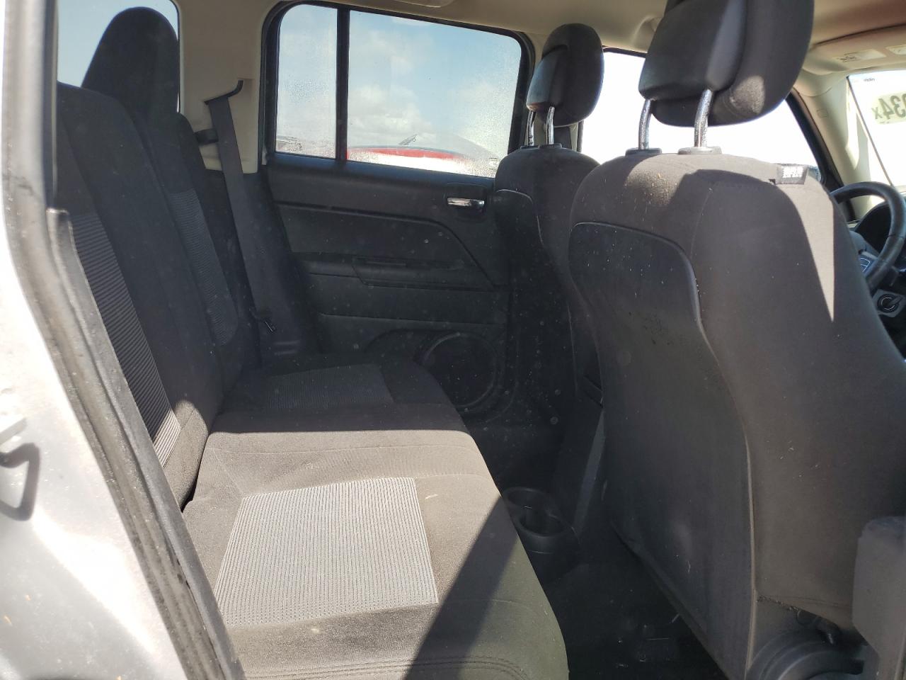 2017 Jeep Liberty (Patriot) VIN 1C4NJRFB4HD158913 Copart auction photo, water/flood damage thumbnail 11