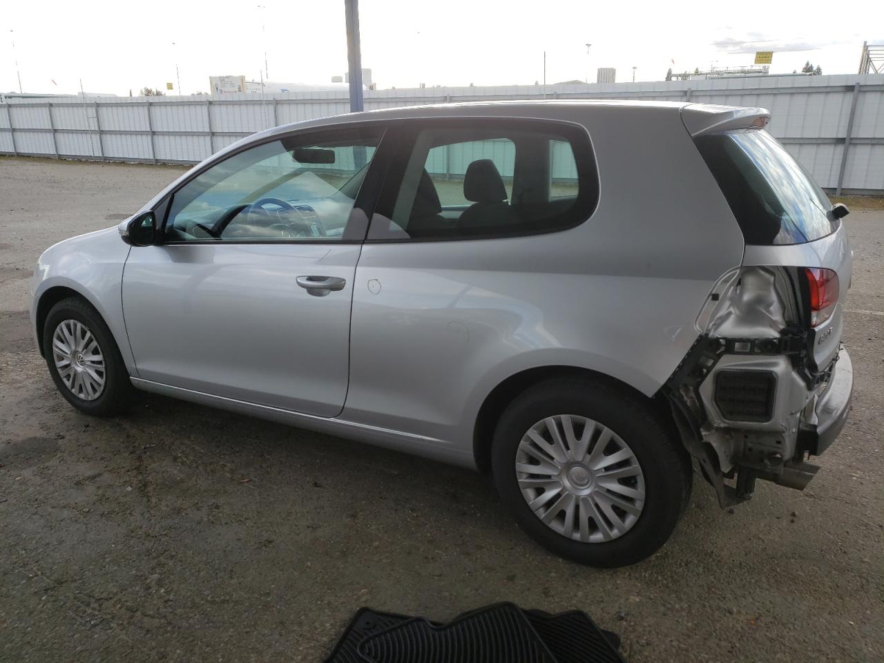 2010 Volkswagen Golf VIN WVWBB7AJ6AW259870 Copart auction photo, rear end damage thumbnail 2
