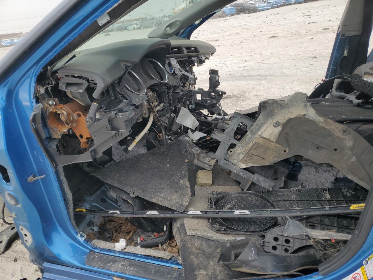 2018 Toyota Camry VIN 4T1BZ1HK8JU015054 Copart auction photo, stripped damage thumbnail 7