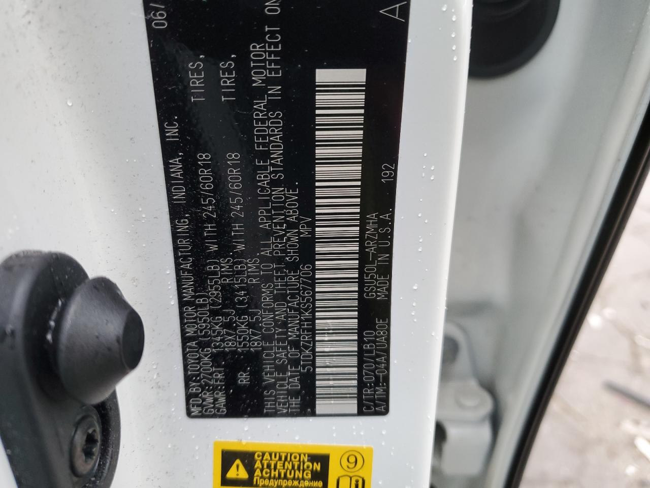 2019 Toyota Highlander VIN 5TDKZRFH1KS567706 Copart auction photo, front end damage thumbnail 14