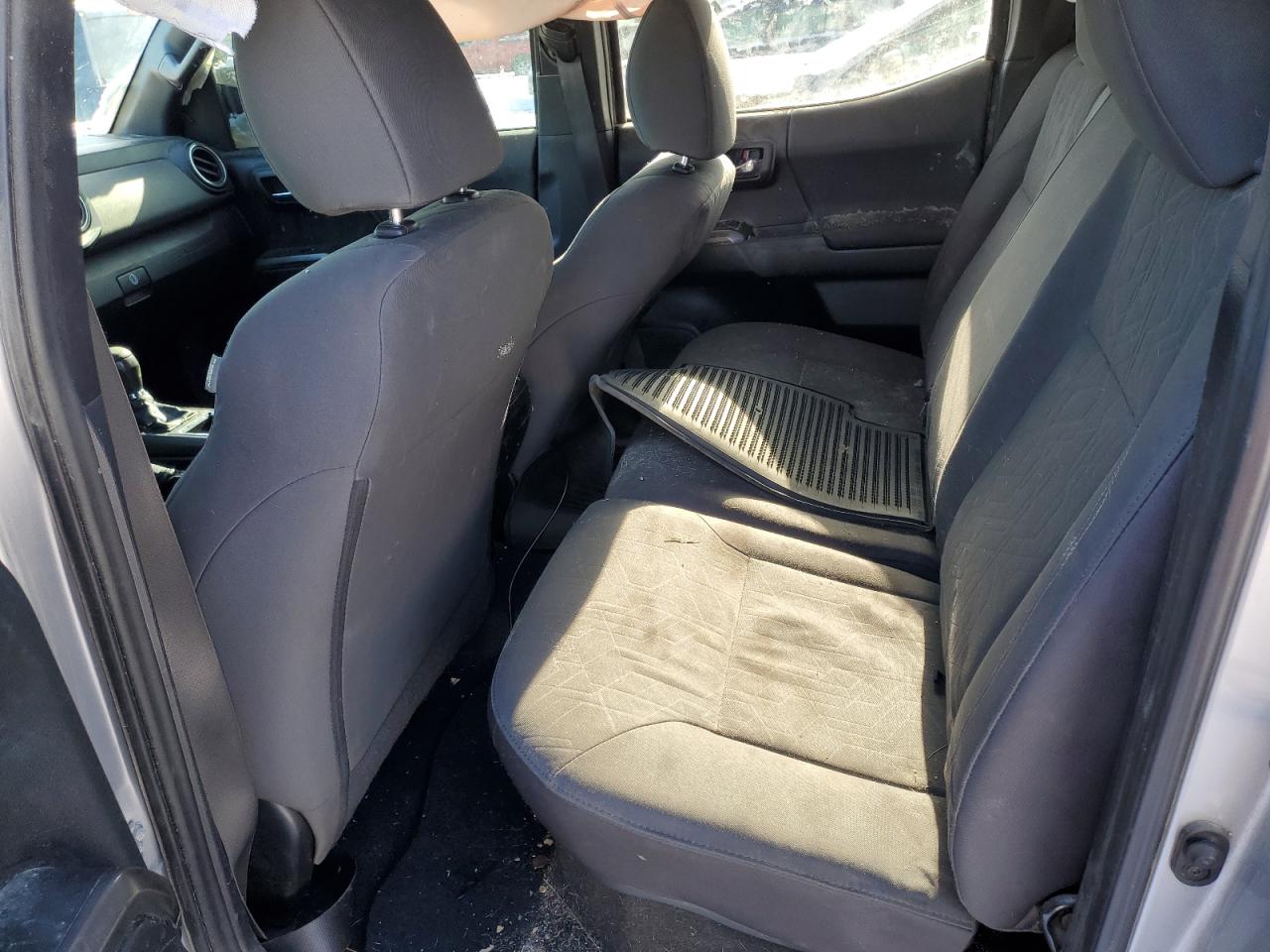 2016 Toyota Tacoma VIN 3TMCZ5AN4GM004943 Copart auction photo, all over damage thumbnail 11