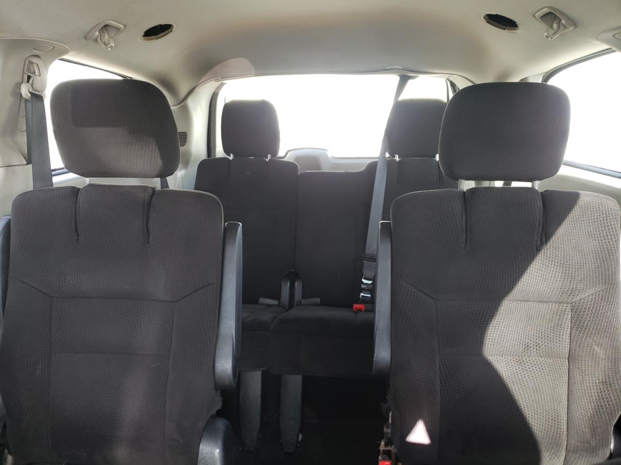 2015 Dodge Caravan VIN 2C4RDGCG3FR745420 Copart auction photo, all over damage thumbnail 10