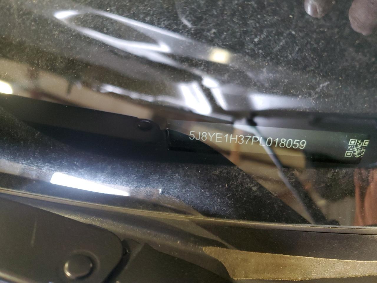 2023 Acura MDX VIN 5J8YE1H37PL018059 Copart auction photo, side / rear end damage thumbnail 14