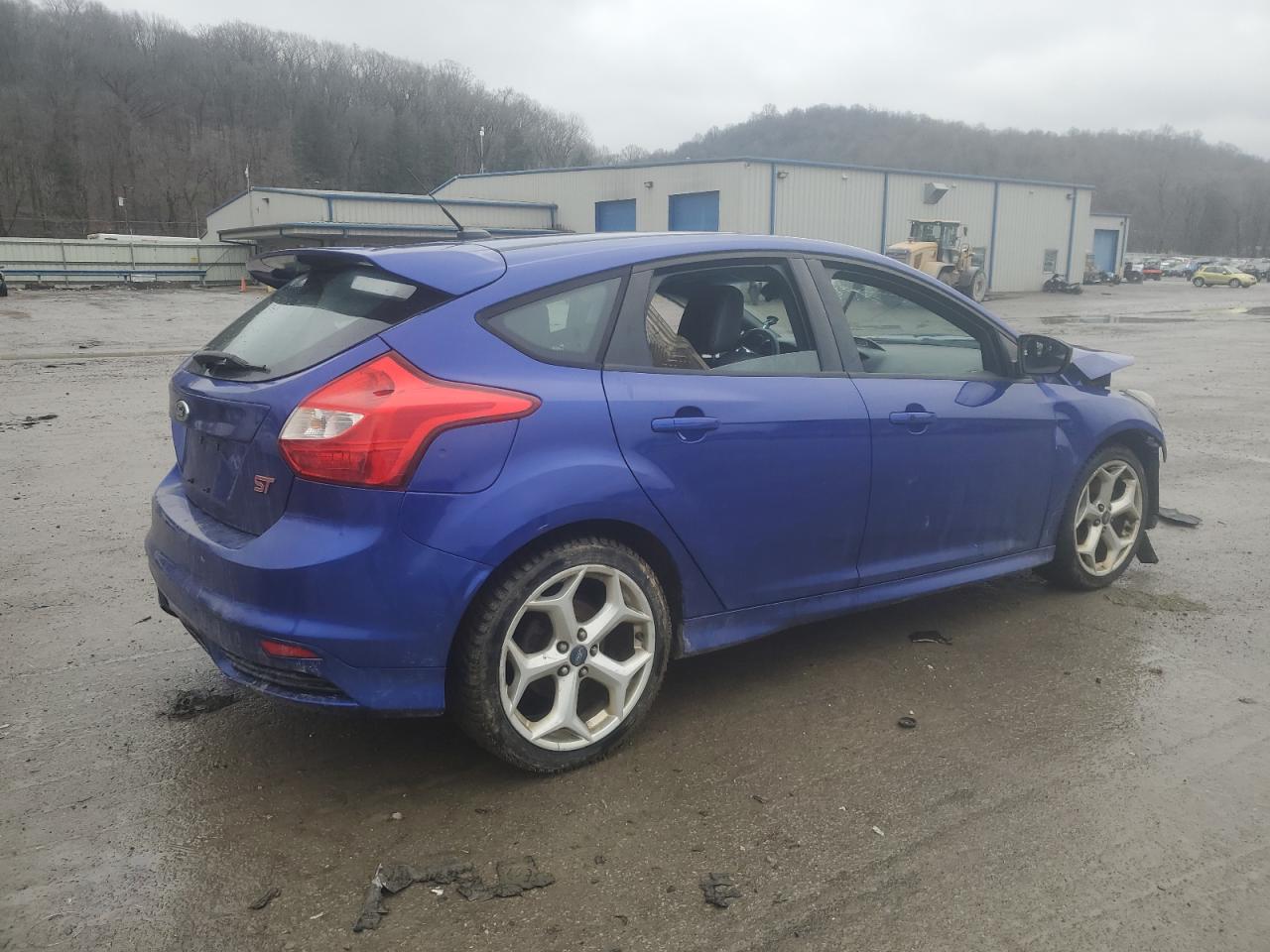 2013 Ford Focus VIN 1FADP3L96DL137043 Copart auction photo, all over damage thumbnail 3
