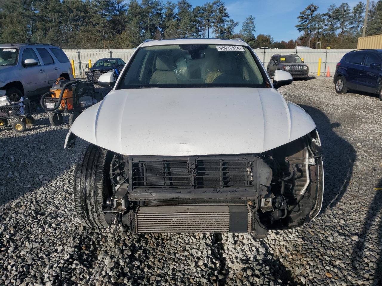 2018 Audi Q5 VIN WA1BNBFY9J2180274 Copart auction photo, front end / minor dent/scratches damage thumbnail 5