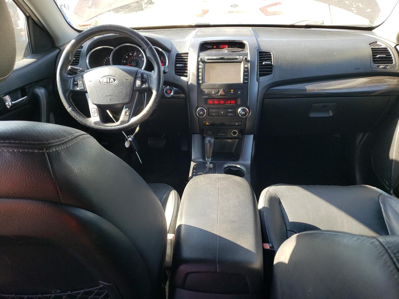2011 KIA Sorento VIN 5XYKU4A27BG043400 Copart auction photo, front end damage thumbnail 8